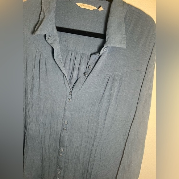 Blue Women's Button-Up Top - Picture 3 of 4